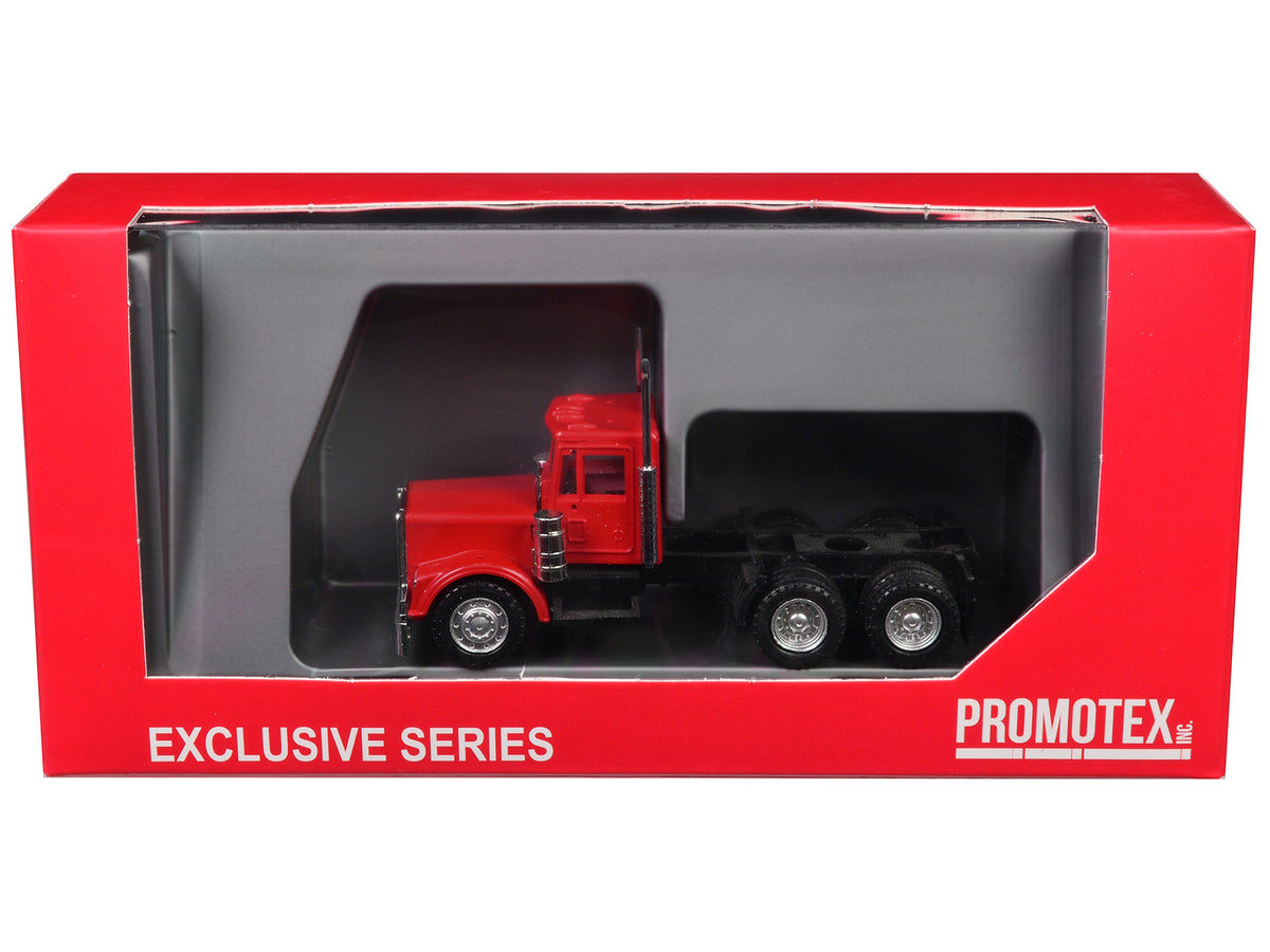 Kenworth W900 Short Day Cab "New Version" Red 1/87 (HO) Plastic Model