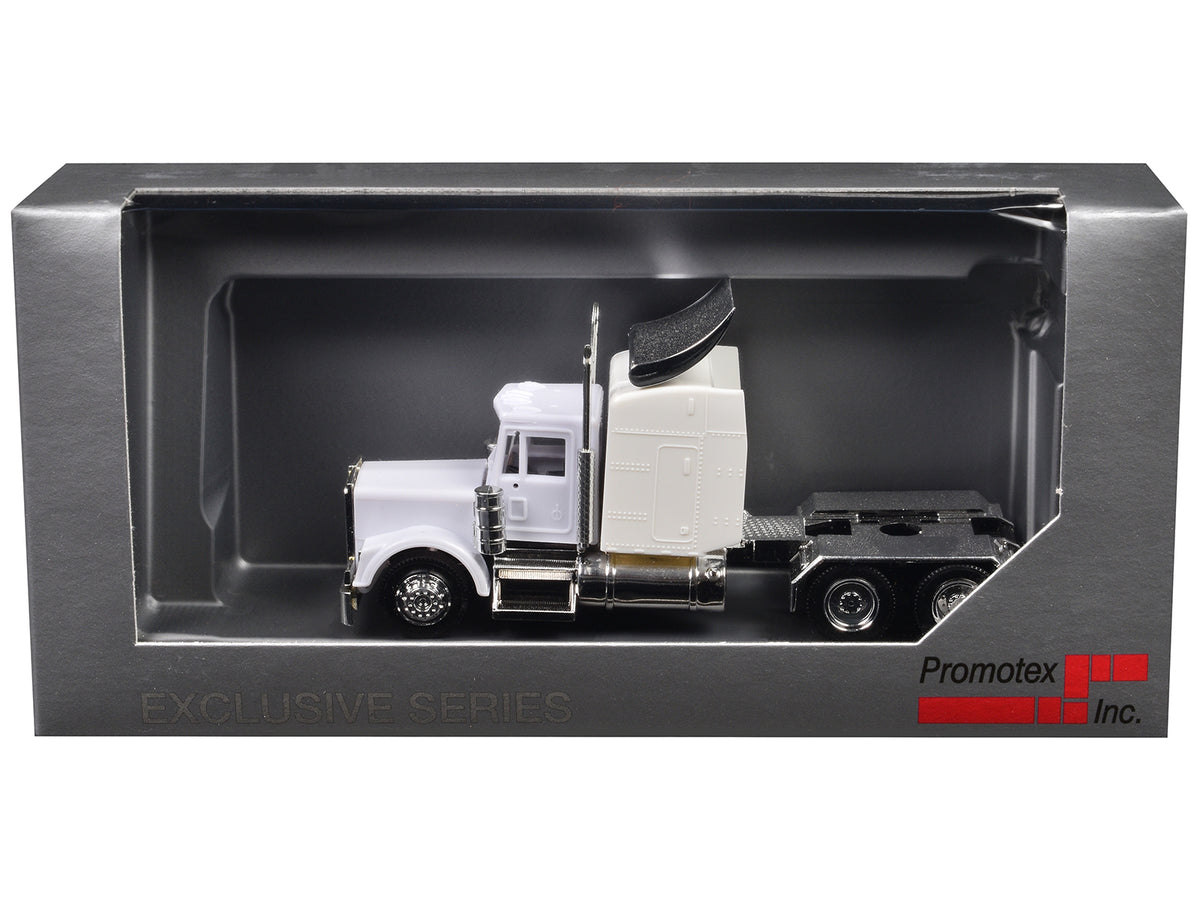 Kenworth W900 Sleeper Cab White 1/87 (HO) Plastic Model by Promotex