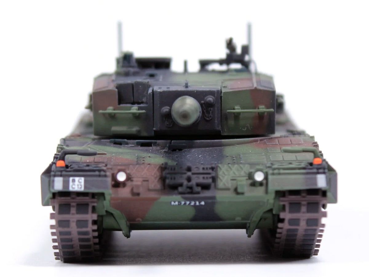 Leopard 2A4 Main Battle Tank Swiss Army "Armor Premium" Series 1/72 Diecast