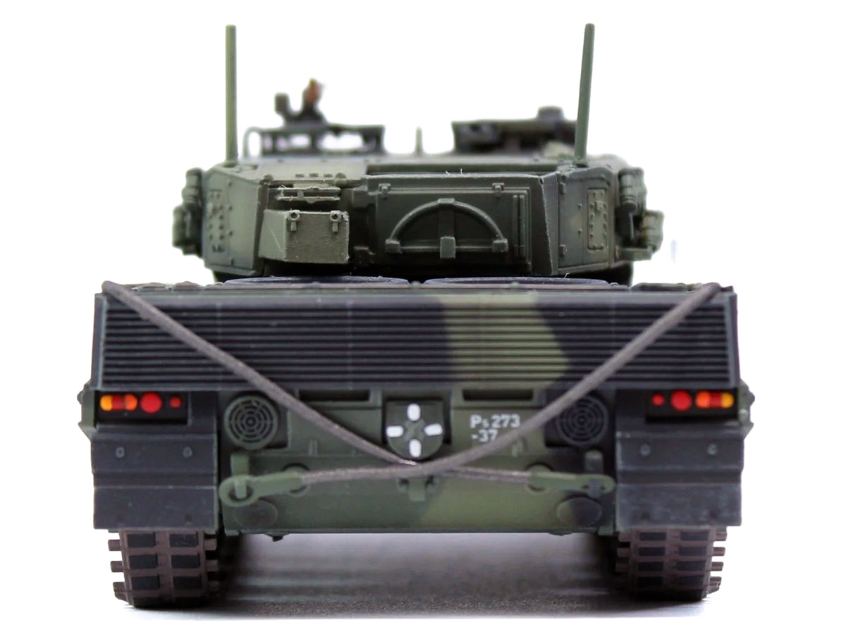 Leopard 2A4 Main Battle Tank Finland Finnish Army Armor Premium 1/72 Diecast