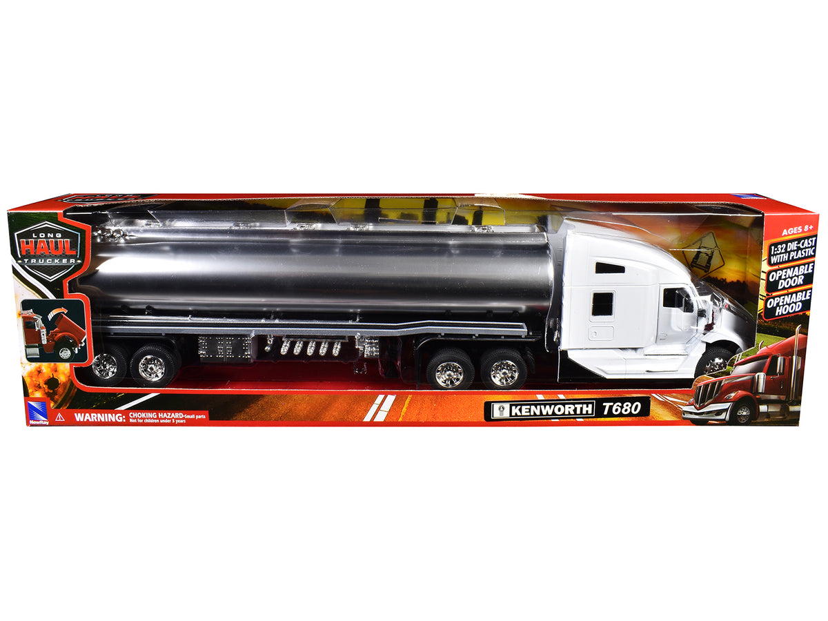Kenworth T680 Truck White Oil Tanker Trailer Chrome 1/32 Diecast Model - New Ray