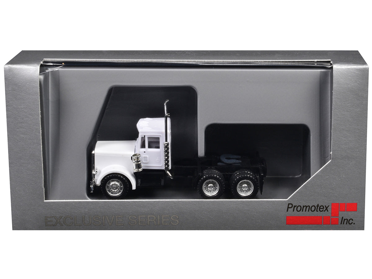 Peterbilt Short Day Cab White 1/87 (HO) Plastic Model by Promotex