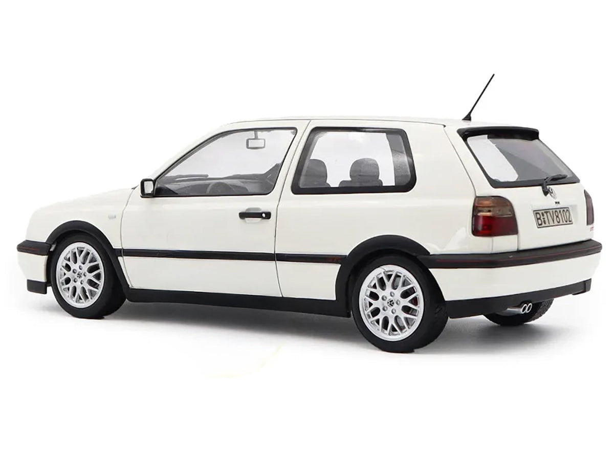 1996 Volkswagen Golf GTI Candy White "20 Years Anniversary Edition" 1/18 Diecast