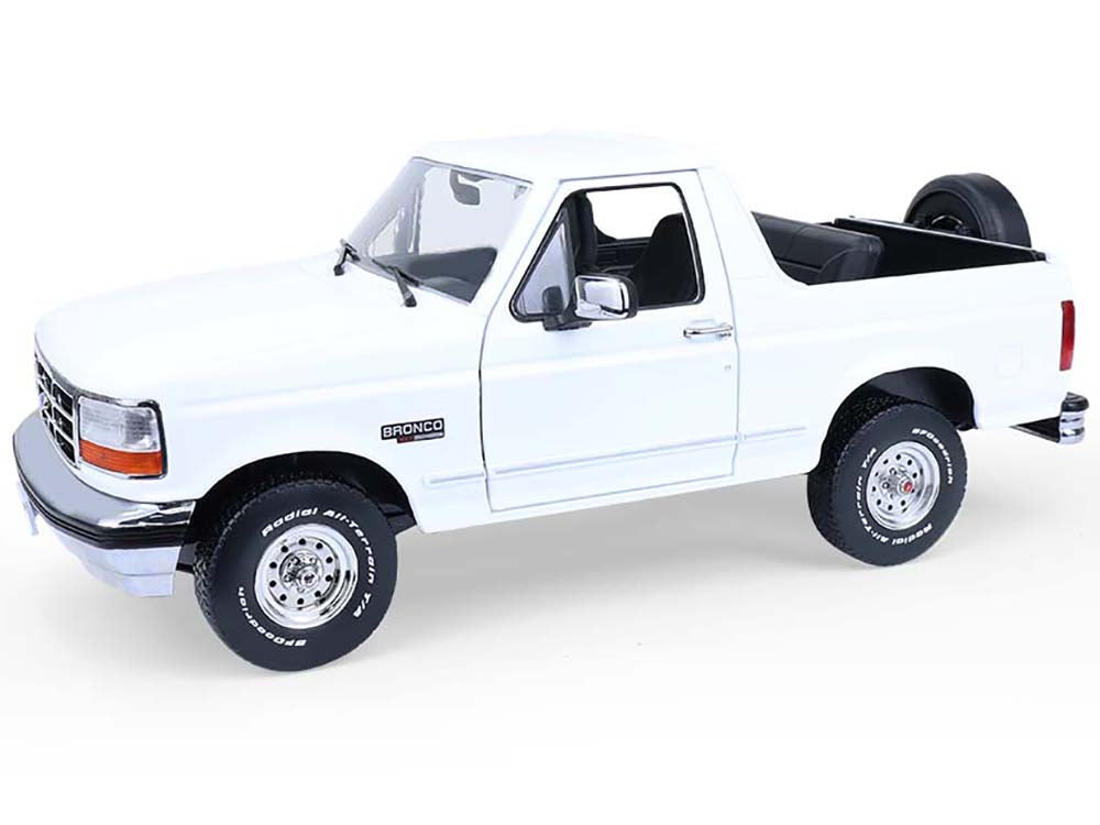 GreenLight 1993 Ford Bronco XLT Oxford White "Artisan Collection" 1/18 Diecast Model Car by <h2>1993 Greenlight</h2> <p>High-quality perfect for collectors and enthusiasts. Features detailed interior