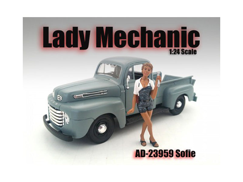 Lady Mechanic Sofie Figure For 1:24 Scale Models - American Diorama