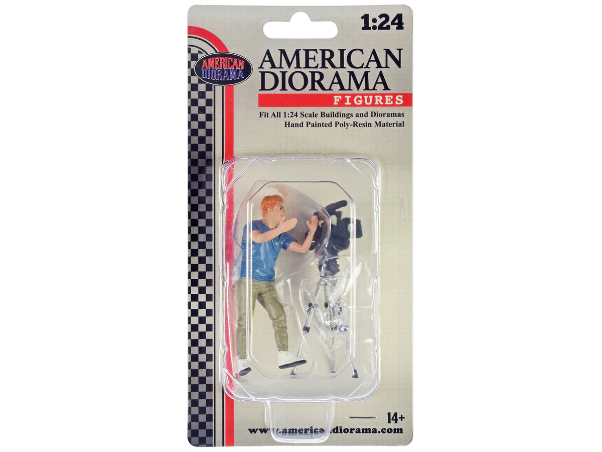 "On-Air" Figure 5 with Standing Camera for 1/24 Scale Models - American Diorama