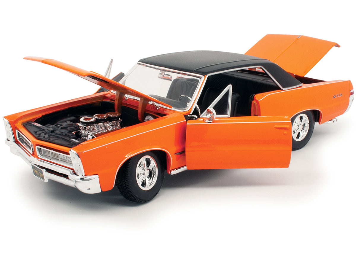 1965 Pontiac GTO Hurst Orange Black Top White 1/18 Diecast Model Car - Maisto