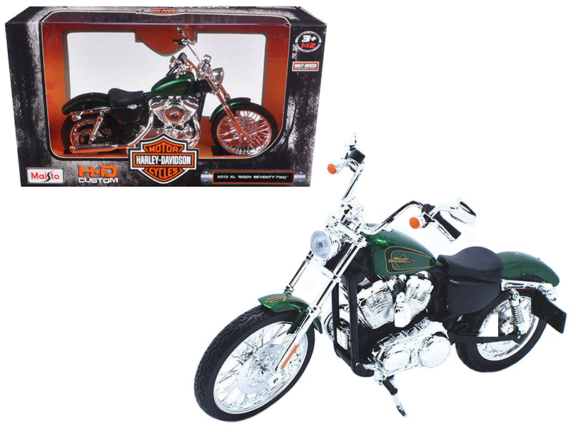 2013 Harley Davidson XL 1200V Seventy Two Green Motorcycle Model 1/12 - Maisto