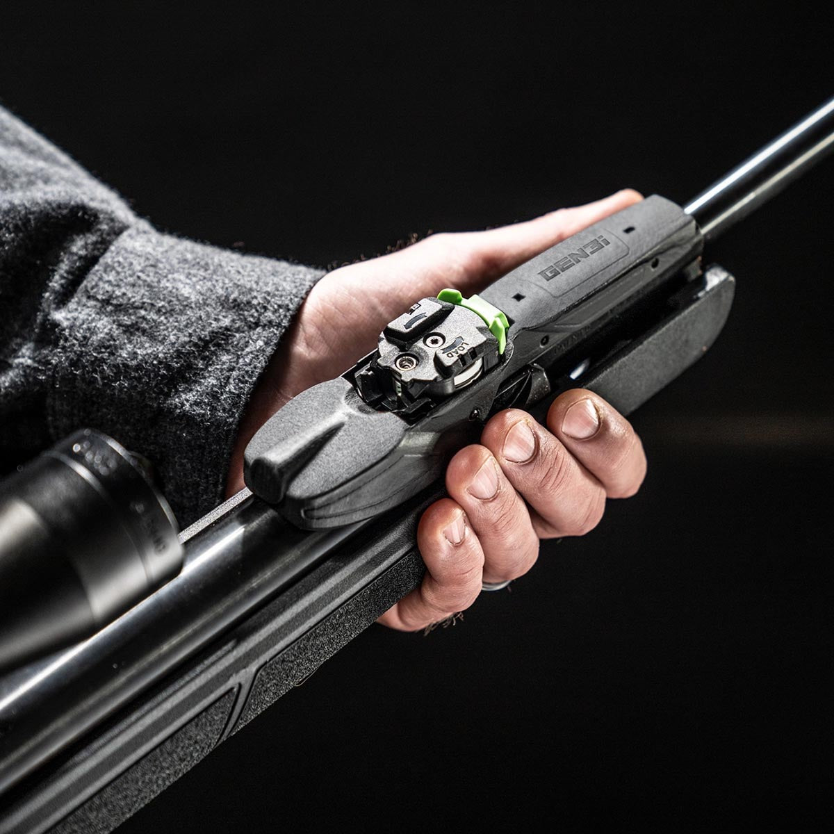 Gamo Swarm Magnum 10X 'GEN3i' INERTIA FED .177 Caliber Air Rifle with Scope