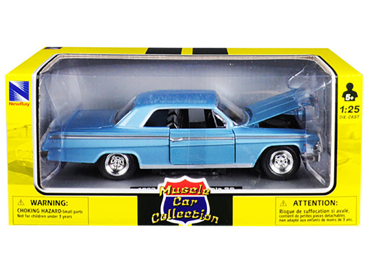 1962 Chevrolet Impala SS Blue 1/25 Diecast Model Car - New Ray