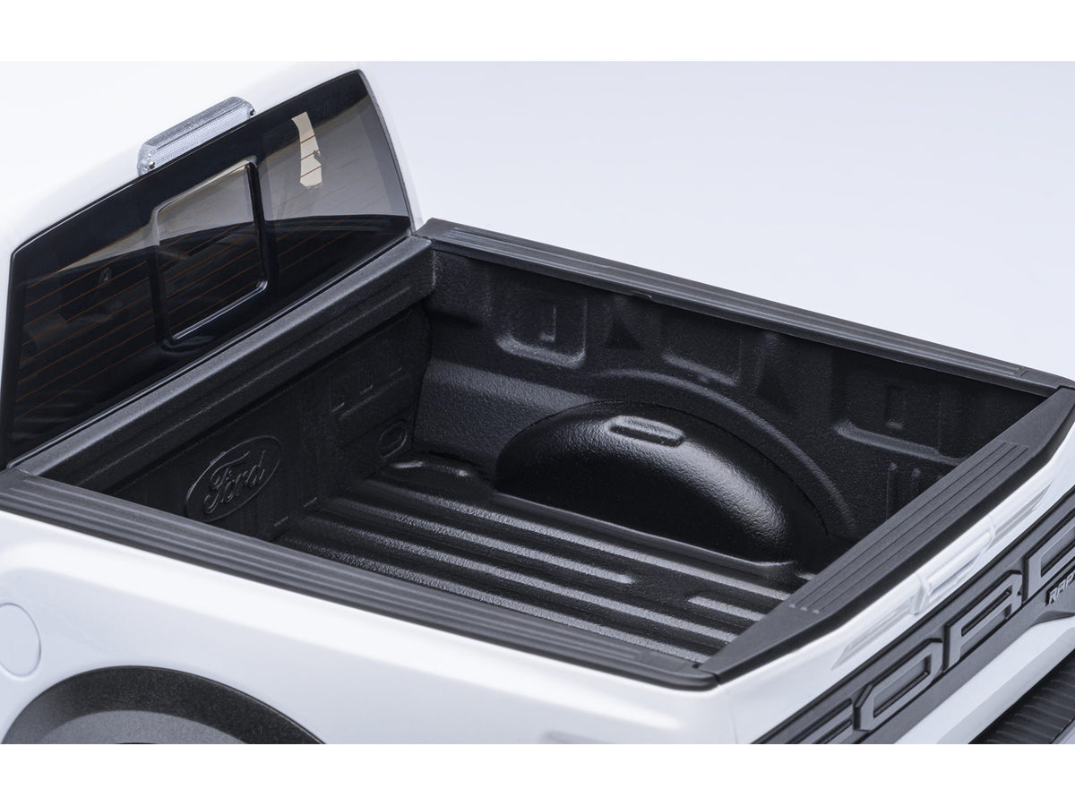 2019 Ford F-150 Raptor Pickup Truck Oxford White 1/18 Model Car by Autoart