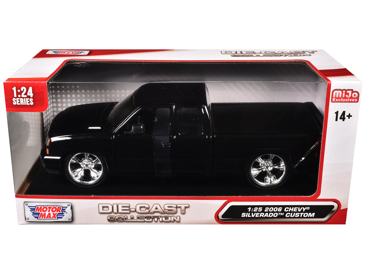 2006 Chevrolet Silverado Custom Pickup Truck Black 1/25 Diecast Model - Motormax