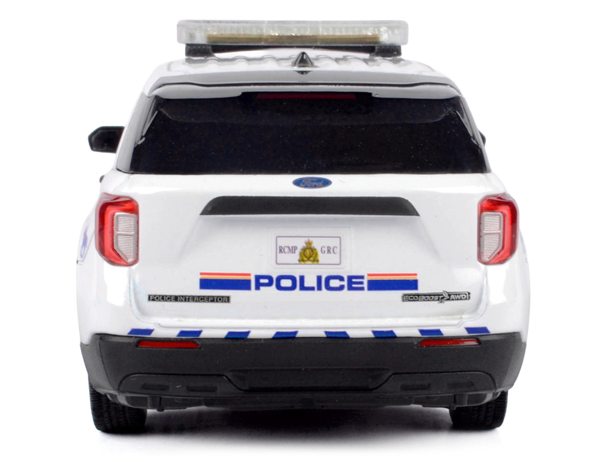 2022 Ford Police Interceptor Utility White 1/24 Diecast Model Car - Motormax
