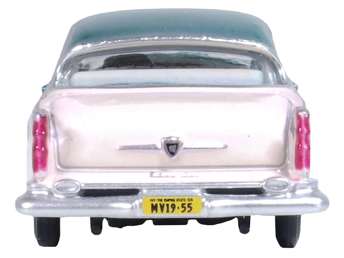 1955 Chrysler New Yorker Deluxe St. 1/87 Diecast Model Car - Oxford Diecast