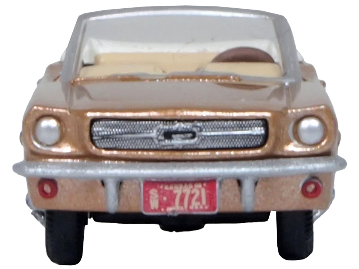 1965 Ford Mustang Convertible Prairie 1/87 Diecast Model Car - Oxford Diecast