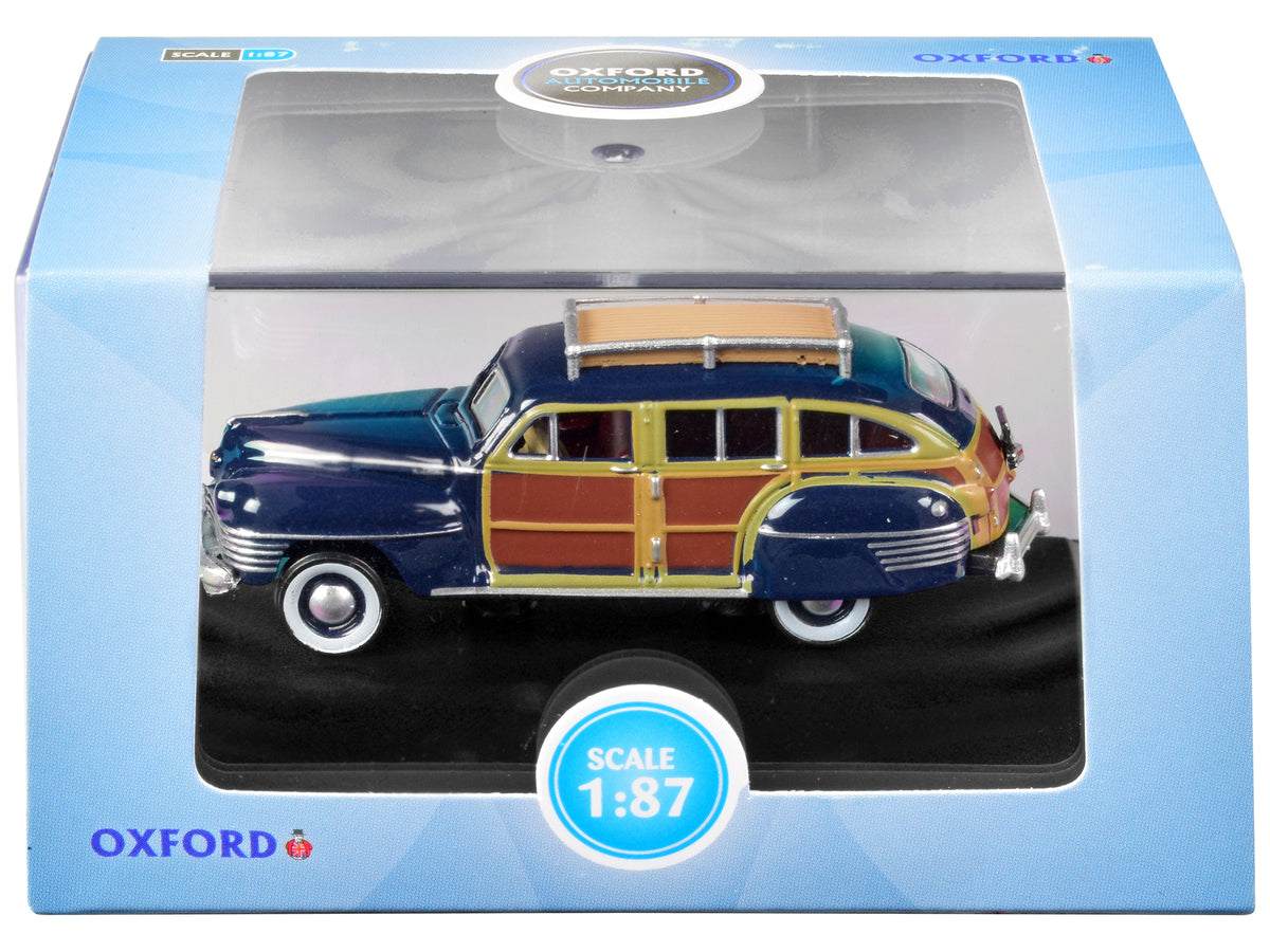 1942 Chrysler Town & Country Woody Wagon 1/87 Diecast Model Car - Oxford Diecast