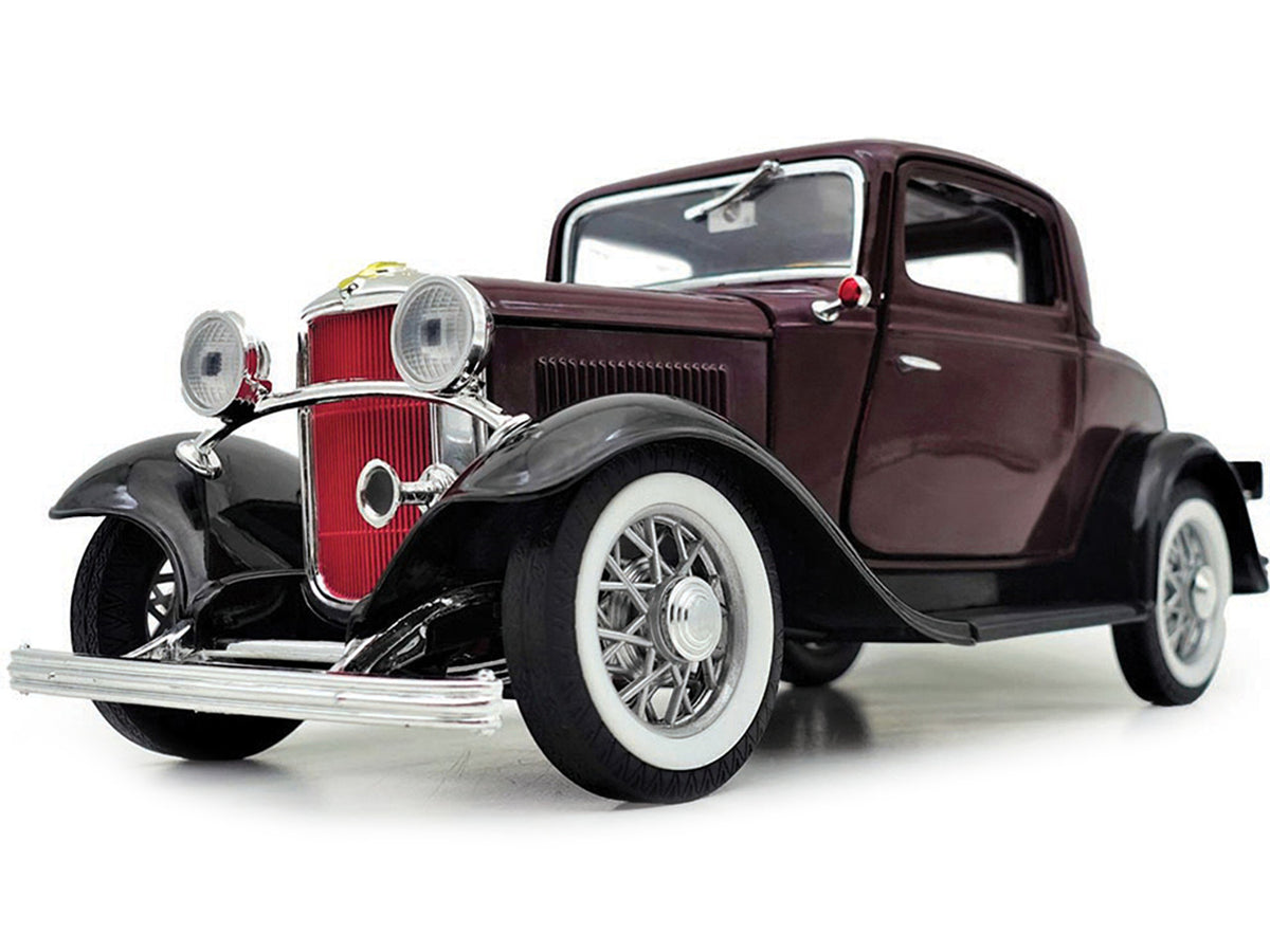 1932 Ford 3-Window Coupe Burgundy with Black Top 1/18 Diecast by Road Signature