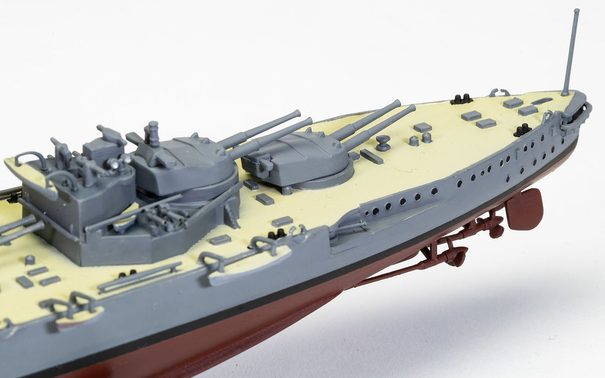 Level 3 Model Kit HMS Iron Duke Frigate Vintage Classics 1/600 Plastic Model Kit
