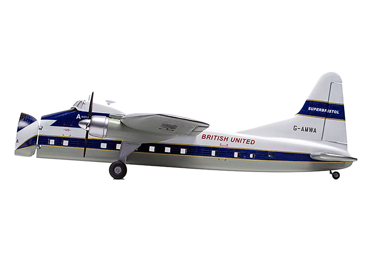 Level 2 Model Kit Bristol Superfreighter Freighter Aircraft 1/72 Plastic Model