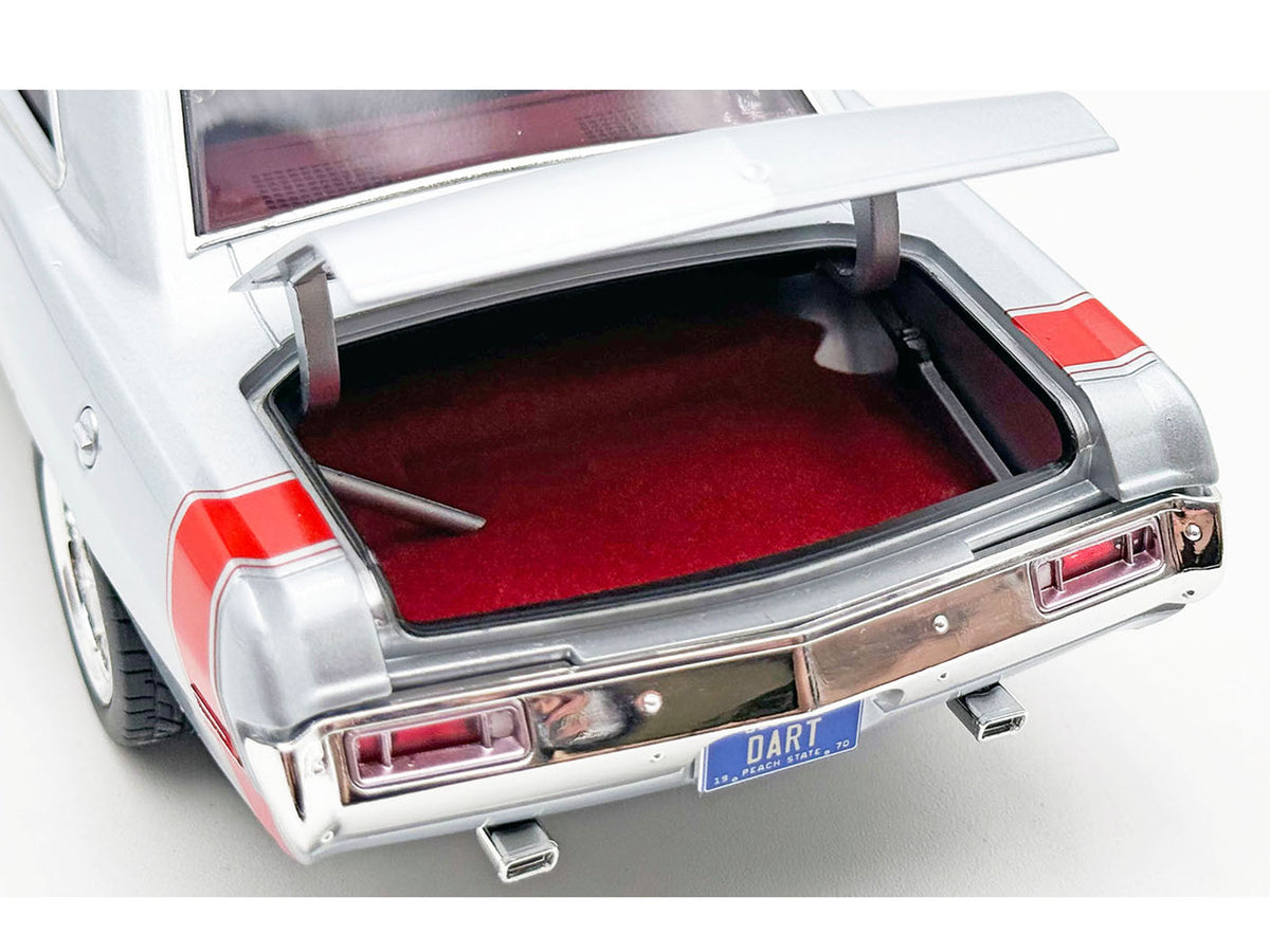 1970 Dodge Dart 440 Street Machine Titanium Silver Tail Stripe Red 1/18 Diecast