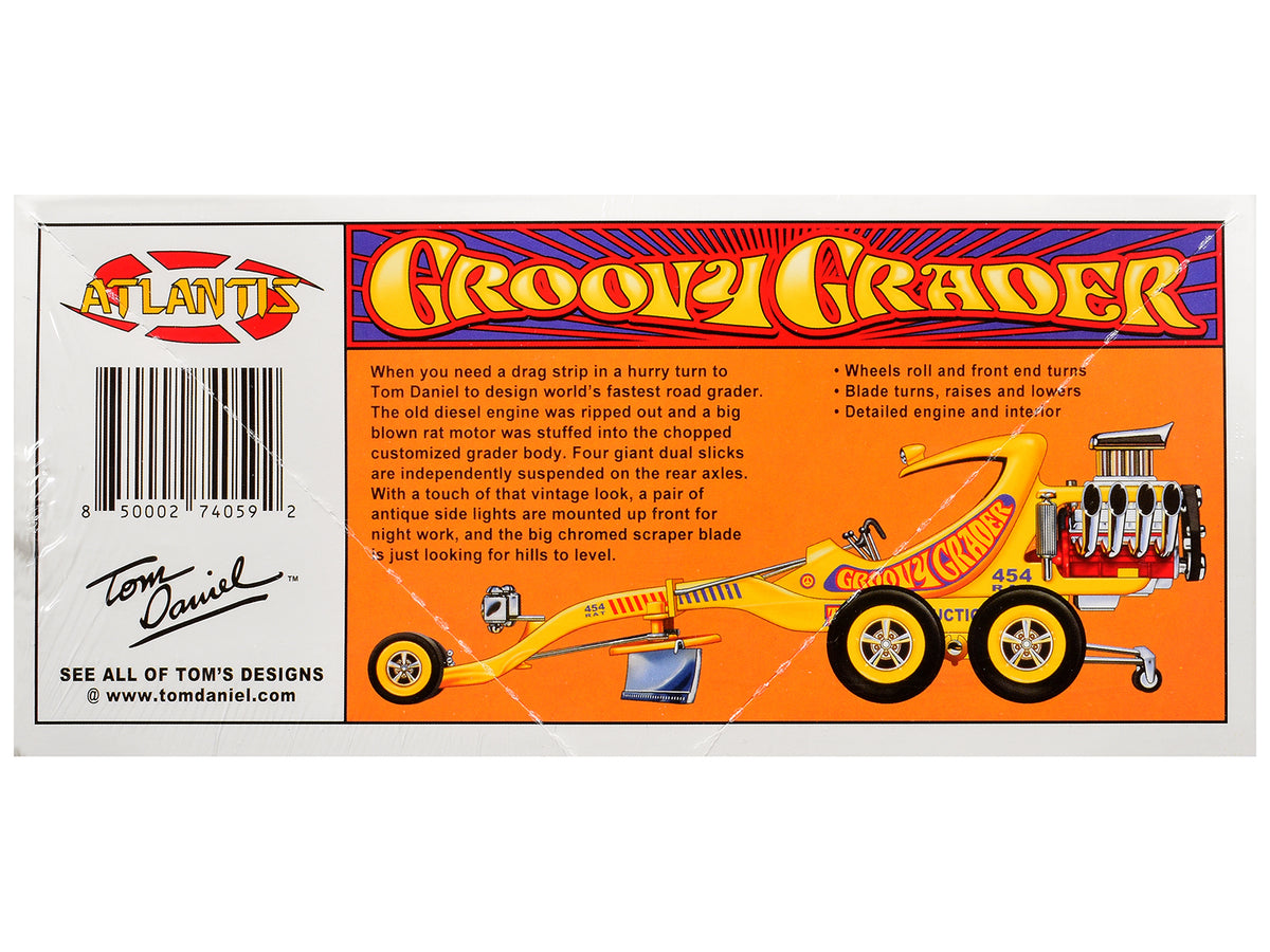Skill 2 Model Kit Tom Daniel's Groovy Grader Dragster 1/24 Scale Model