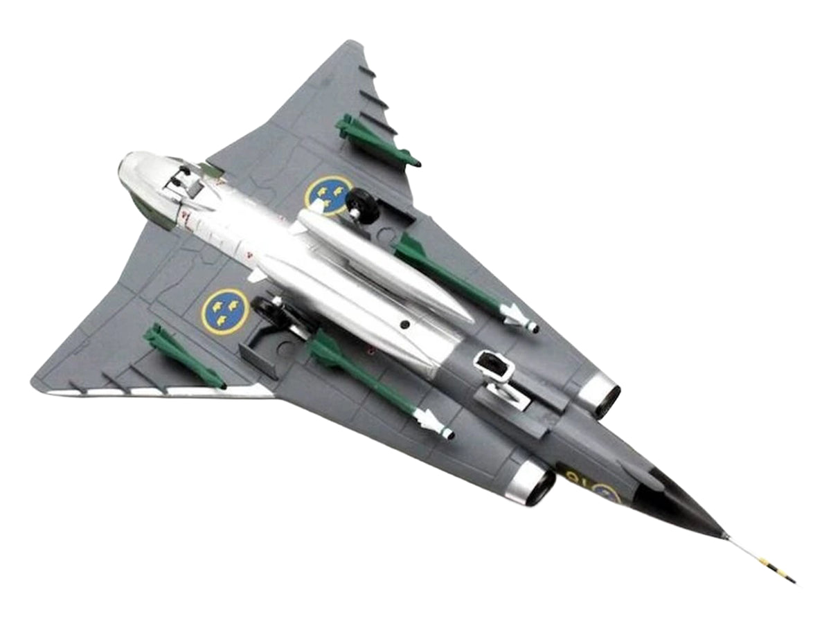 Saab J35J Draken Fighter Aircraft Swedish Air Force 1/72 Diecast Airplane