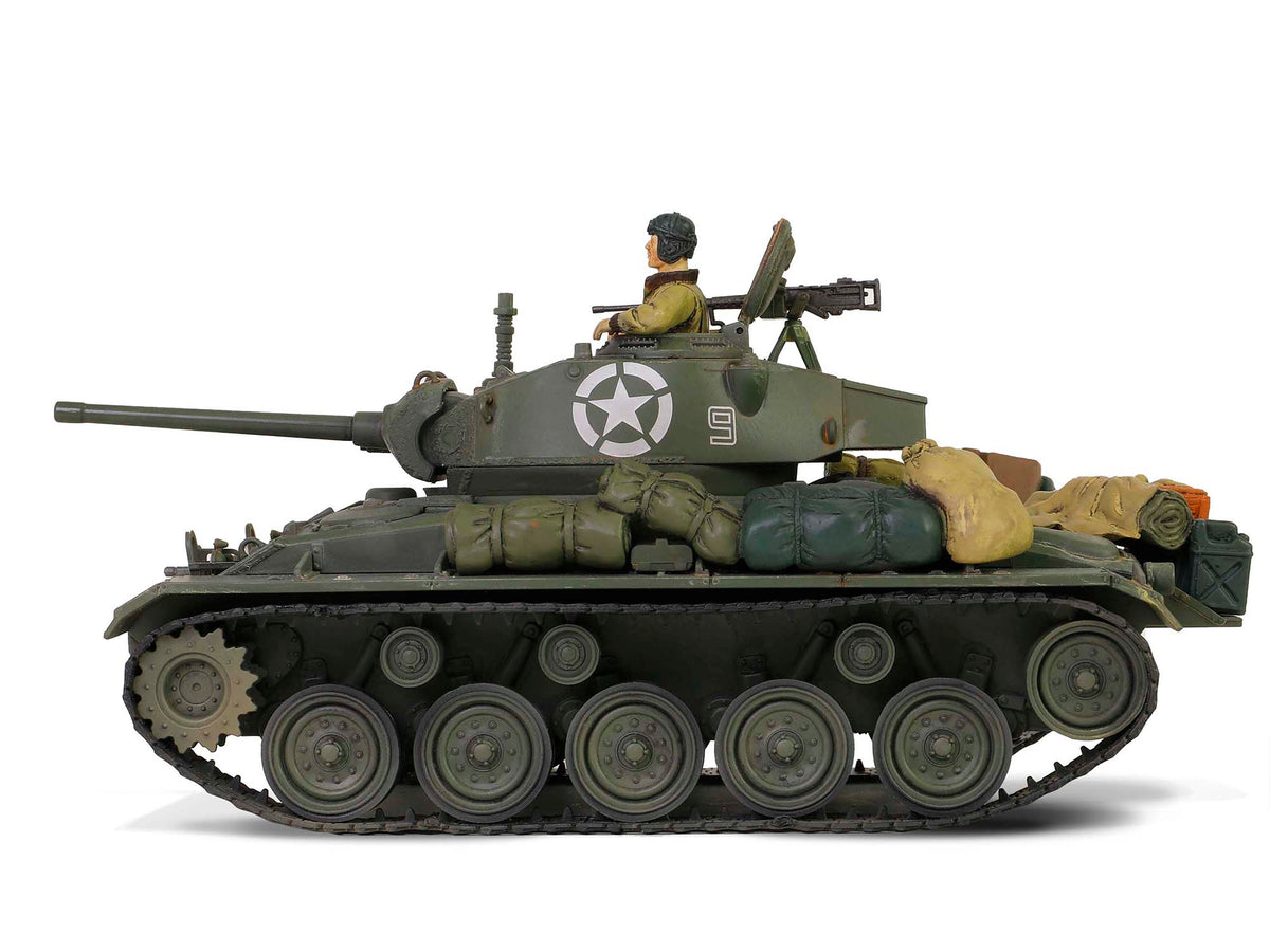 M24 Chaffee Light Tank United States Army Armoured Fighting Vehicle 1/32 Diecast