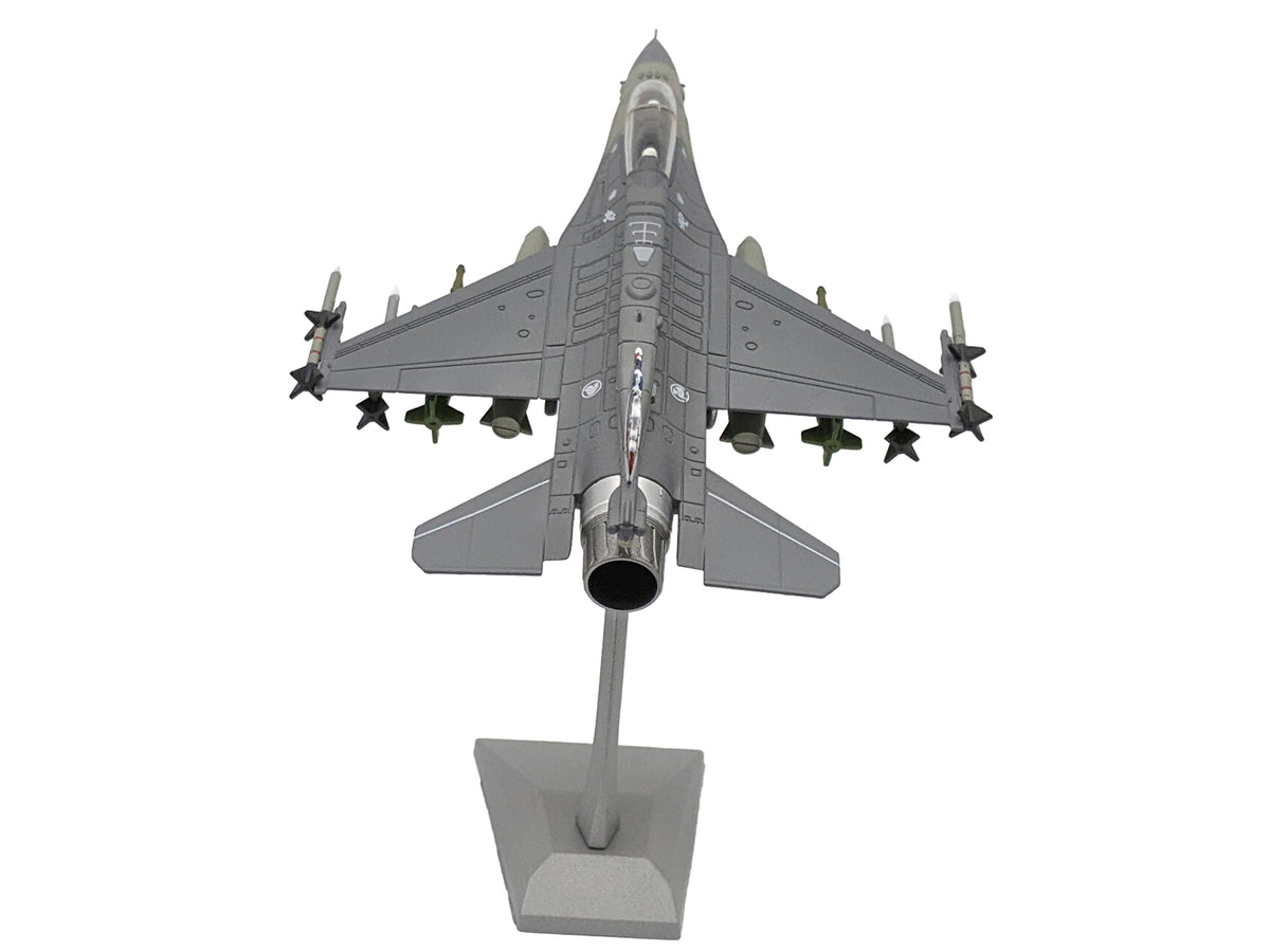 General Dynamics F-16D Fighting Falcon Fighter Aircraft United States Air Force