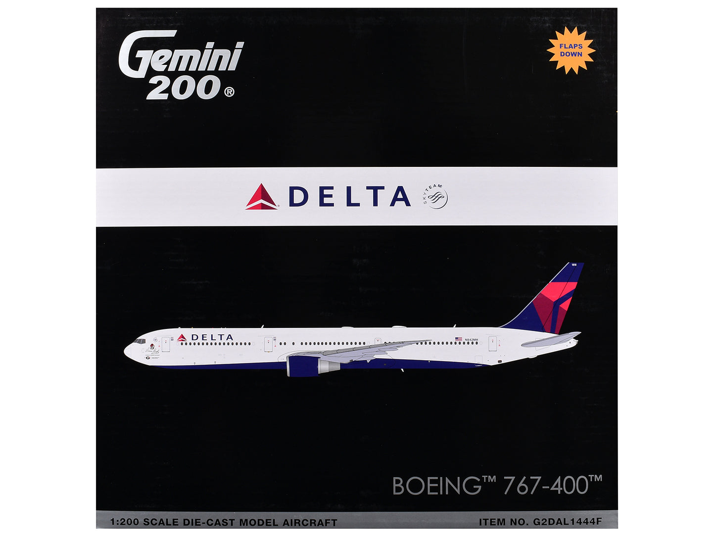 Boeing 767-400ER Commercial Aircraft with Flaps Down "Delta Air Lines" (N482MH) White with Blue and Red Tail "Gemini 200" Series 1/200 Diecast Model Airplane by GeminiJets