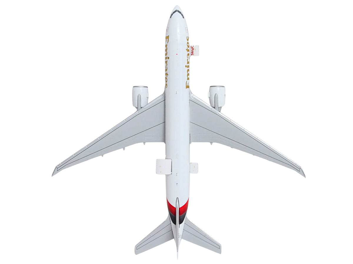 Boeing 777F Commercial Aircraft "Emirates SkyCargo" (A6-EFV) White with Striped Tail "Interactive Series" 1/400 Diecast Model by GeminiJets