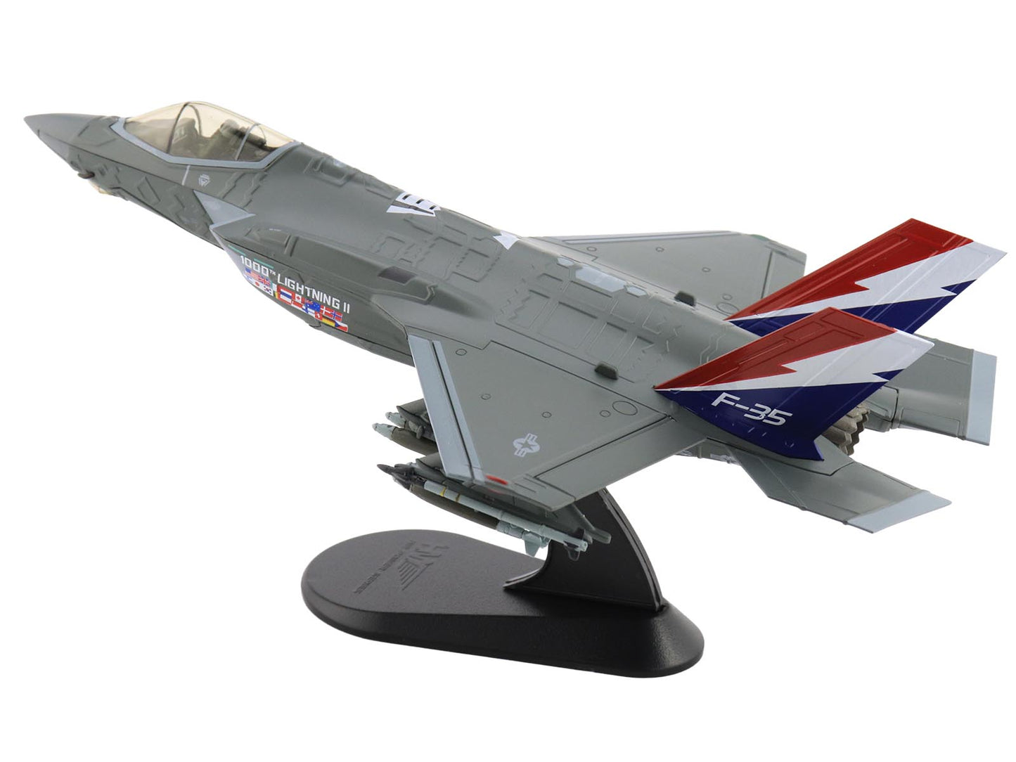 Lockheed Martin F-35A Lightning II Aircraft "22-5696 1000th Lightning II 176th FS Wisconsin ANG" (2004) United States Air Force "Air Power Series" 1/72 T&y Diecast Model by Hobby Master