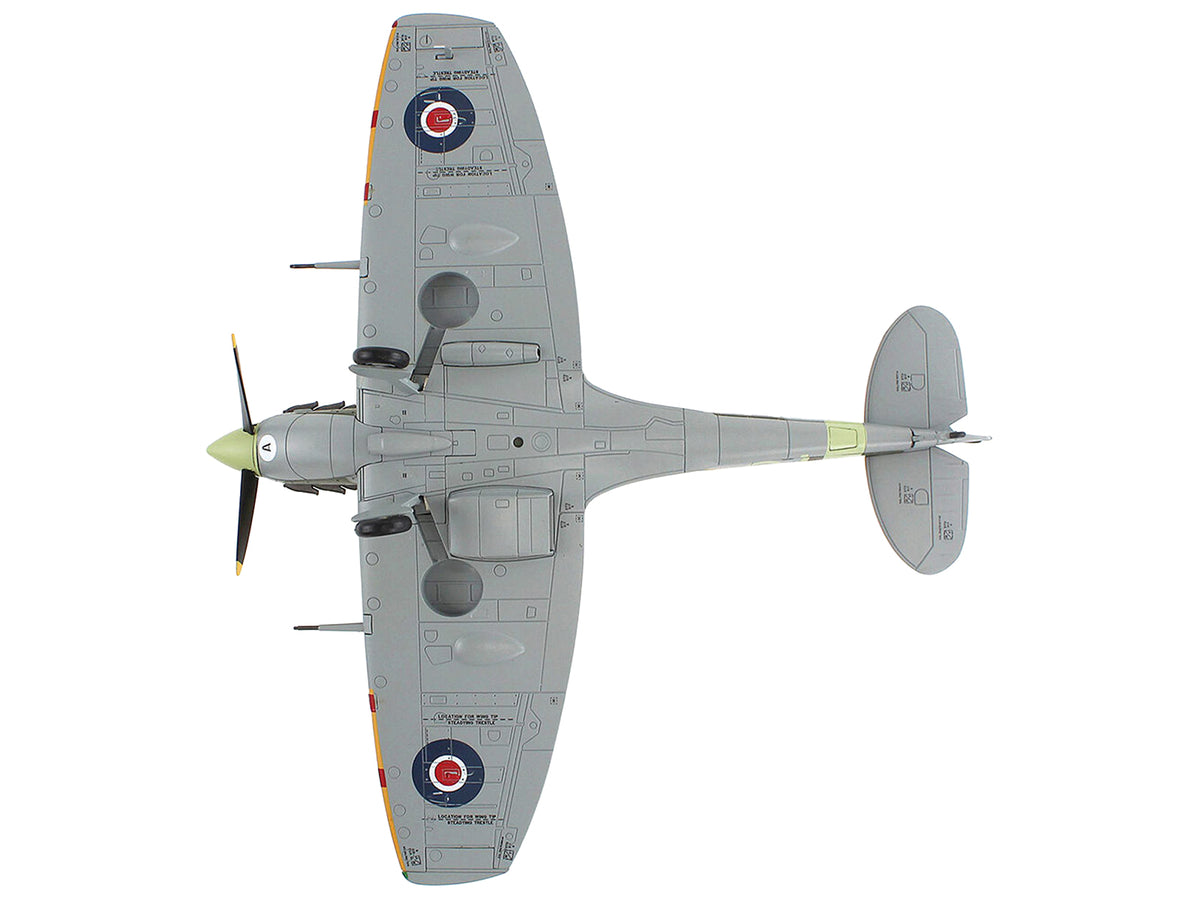 Supermarine Spitfire Mk Vb Fighter Aircraft 1/48 Diecast Aircraft - Hobby Master
