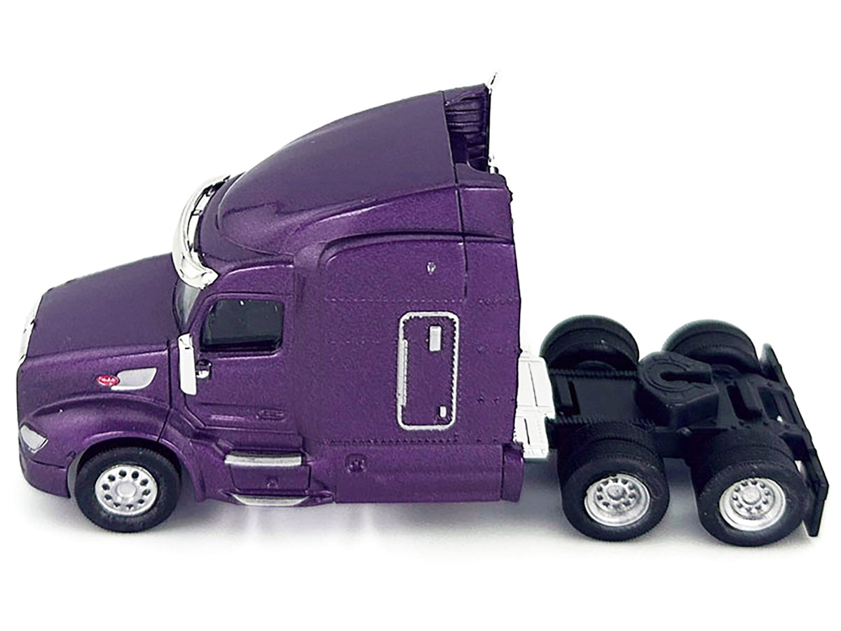 Peterbilt 579 Sleeper Cab Purple Metallic 1/87 (HO) Plastic Model