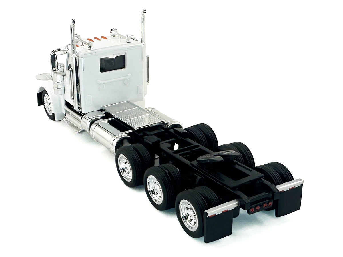 Peterbilt 589 3-Axel Day Cab White 1/87 (HO) Plastic Model by HO Logistics