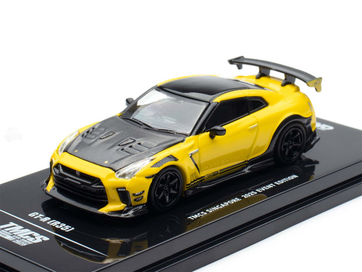 Nissan GT-R (R35) RHD (Right Hand Drive) Yellow with Carbon Hood and Black Top "The Model Car Show Singapore 2025 Event Edition" 1/64 Diecast Model Car by Inno Models