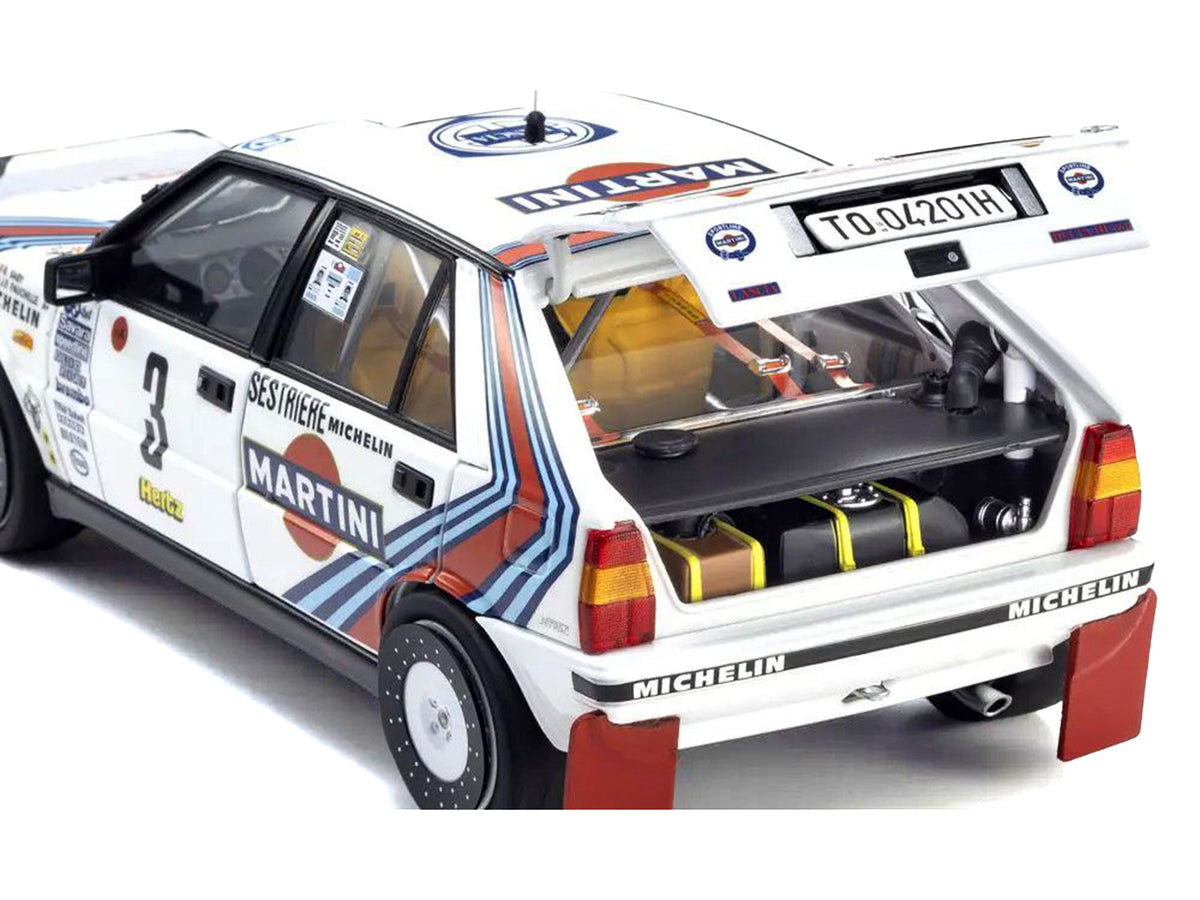 Lancia Delta HF 4WD #3 Bruno Saby - Jean-Francois Fauchille Martini Racing