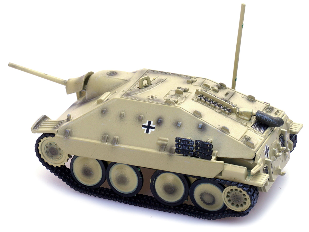 Jagdpanzer 38 SD.Kfz. 138/2 Hetzer Tank Destroyer German Army World War II 1/72