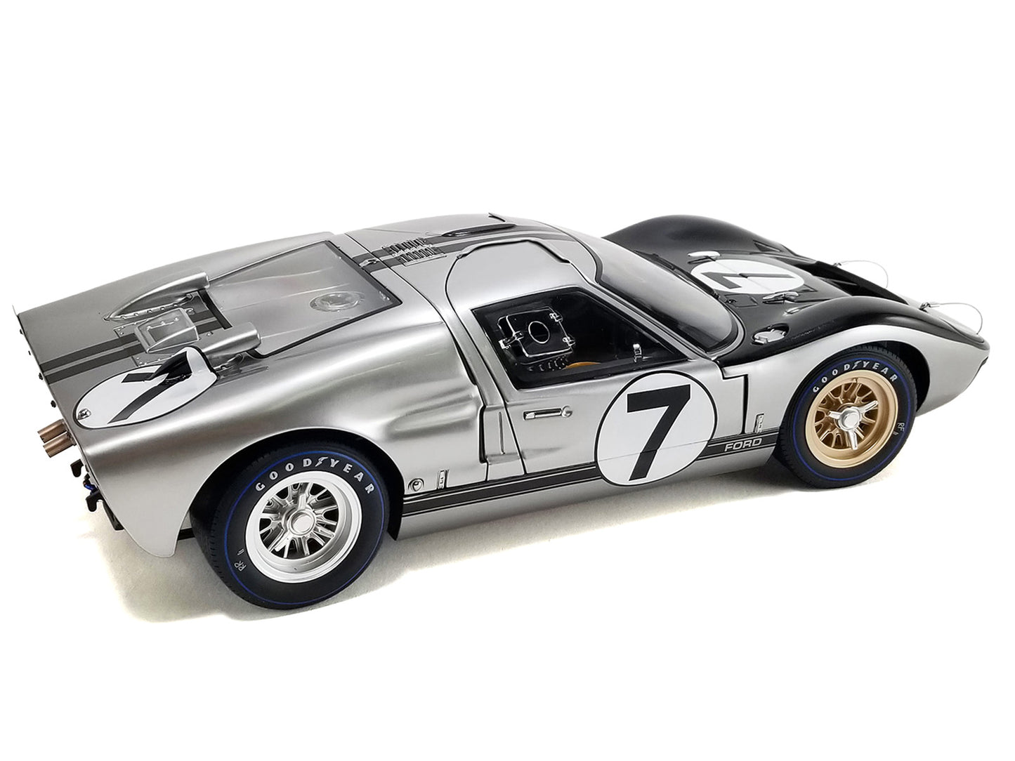 Ford GT40 MKII-B #7 Graham Hill - Brian Muir "Alan Mann Racing" 1/12 Diecast