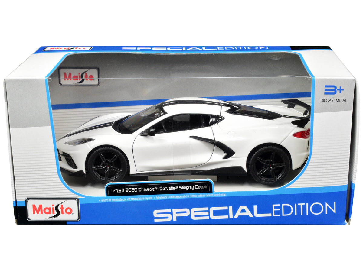 2020 Chevrolet Corvette Stingray Coupe White 1/24 Diecast Model Car - Maisto
