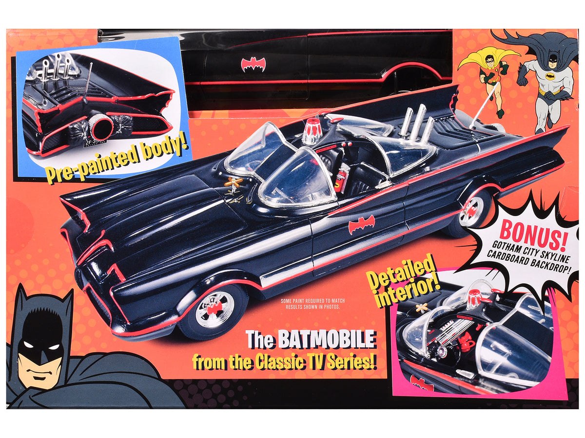 Skill 2 Model Kit Batmobile "Batman" (1966-1968) 1/25 Scale Model