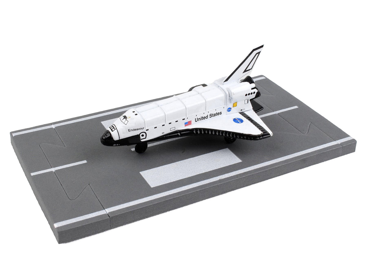 NASA "Endeavour" Space Shuttle White "United States" Diecast Airplane