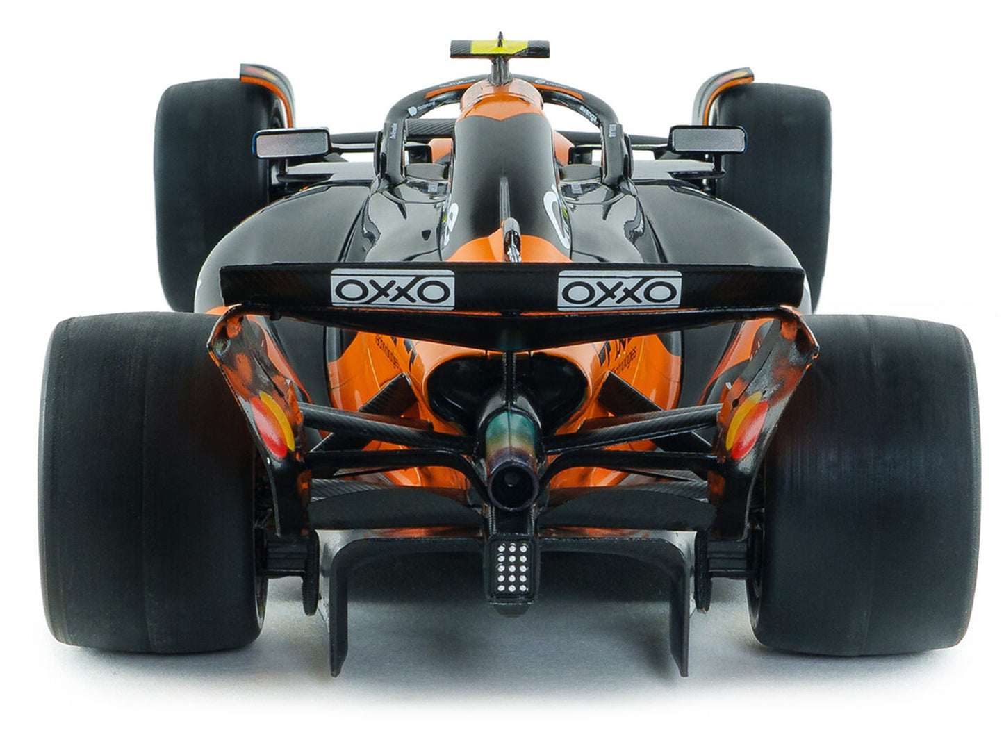 McLaren MCL39 #4 Lando Norris "OKX" Winner Formula One F1 "Australian GP" (2025) "Competition" Series 1/18 Diecast Model Car by Solido