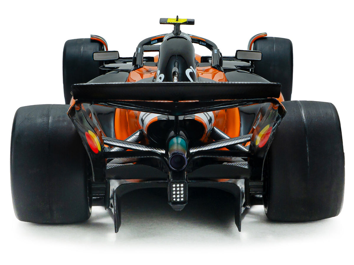 McLaren MCL39 #4 Lando Norris Winner Formula One 1/18 Diecast Model Car - Solido