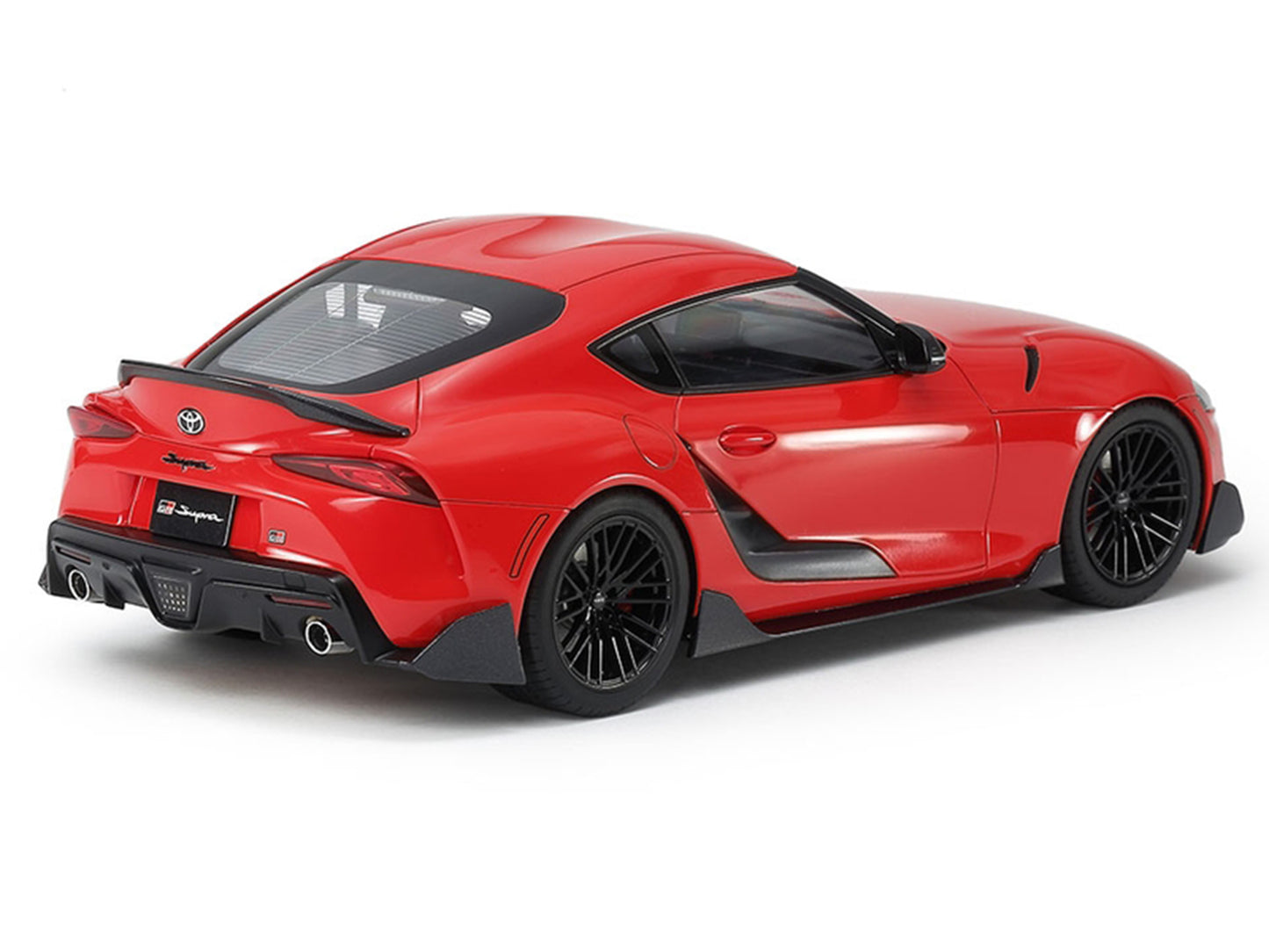 Model Kit Toyota GR Supra Custom 1/24 Scale Model by Tamiya