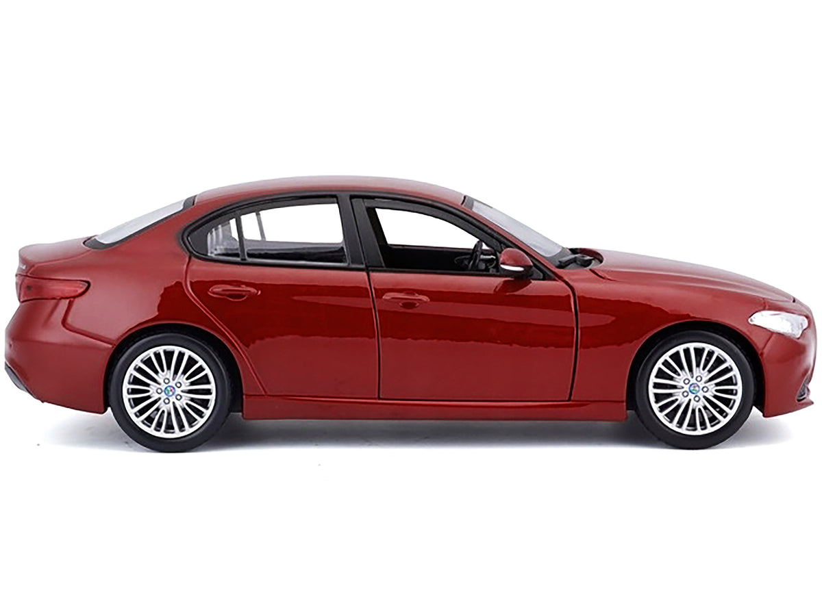 2016 Alfa Romeo Giulia Burgundy 1/24 Diecast Model Car - Bburago