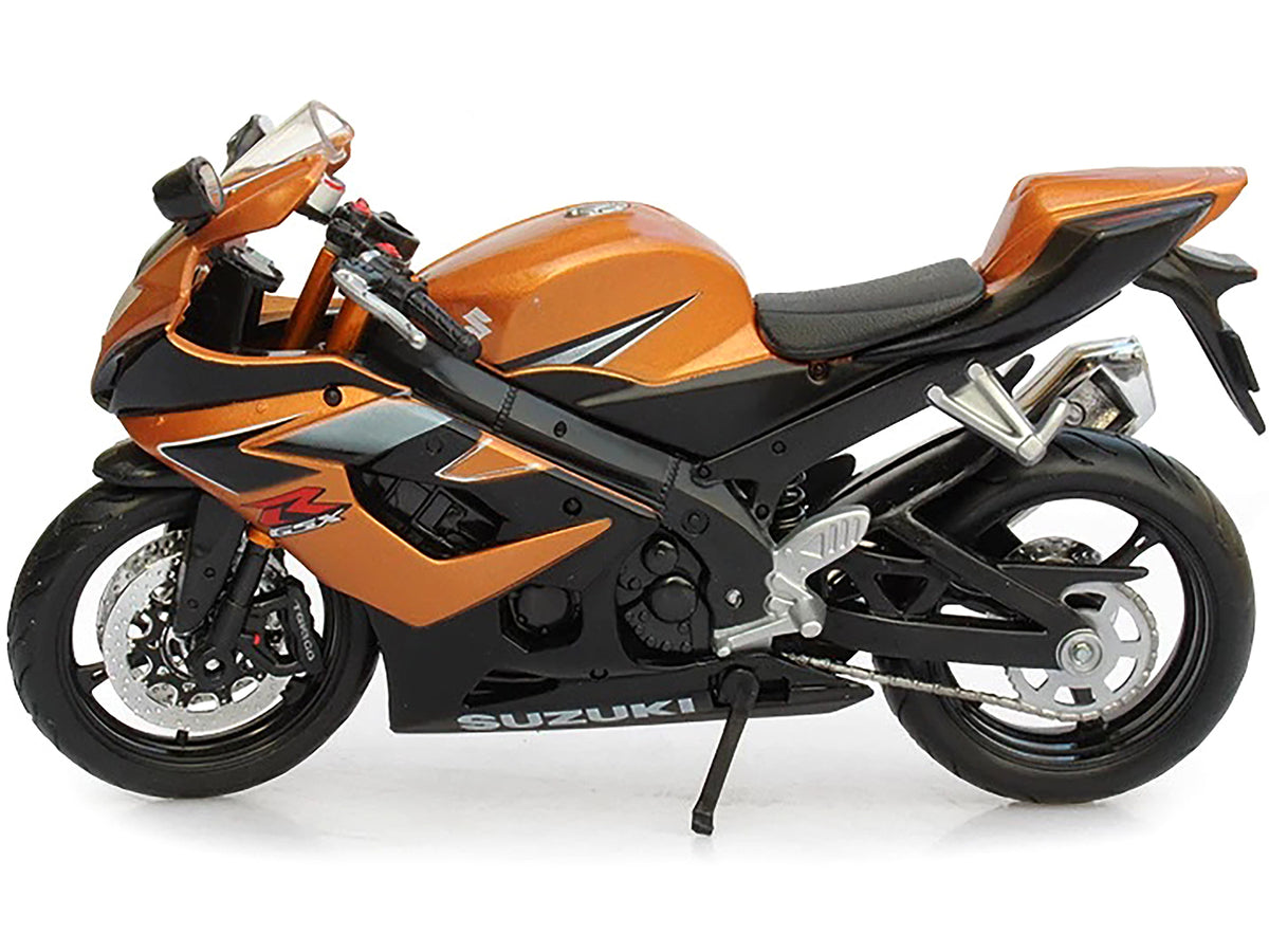 Suzuki GSX R1000 Bronze 1/12 Diecast Motorcycle Model - Maisto