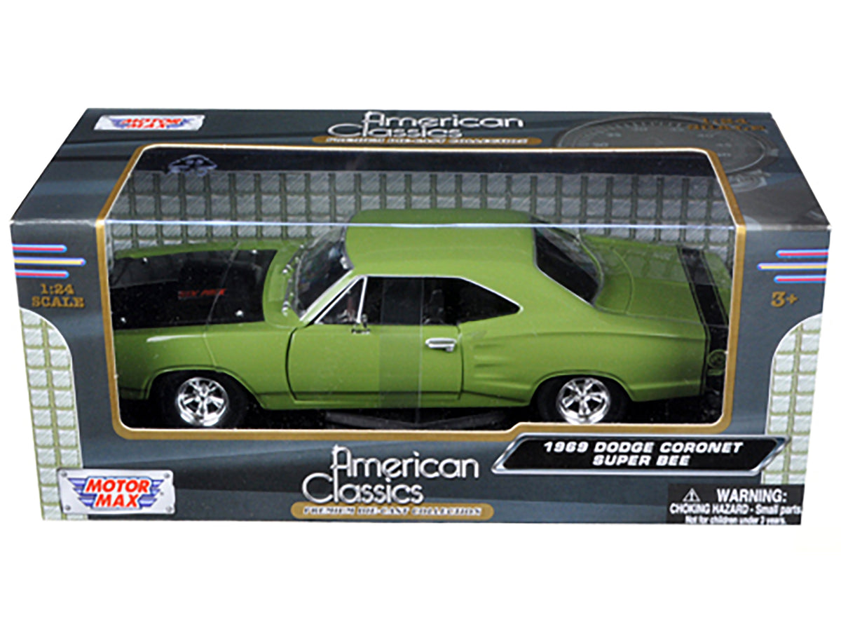 1969 Dodge Coronet Super Bee Green 1/24 Diecast Model Car - Motormax
