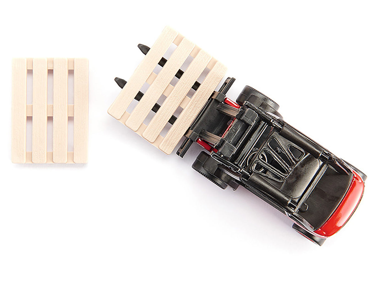 Linde Forklift Truck Red with 2 Pallet Accessories 1/50 Diecast by Siku