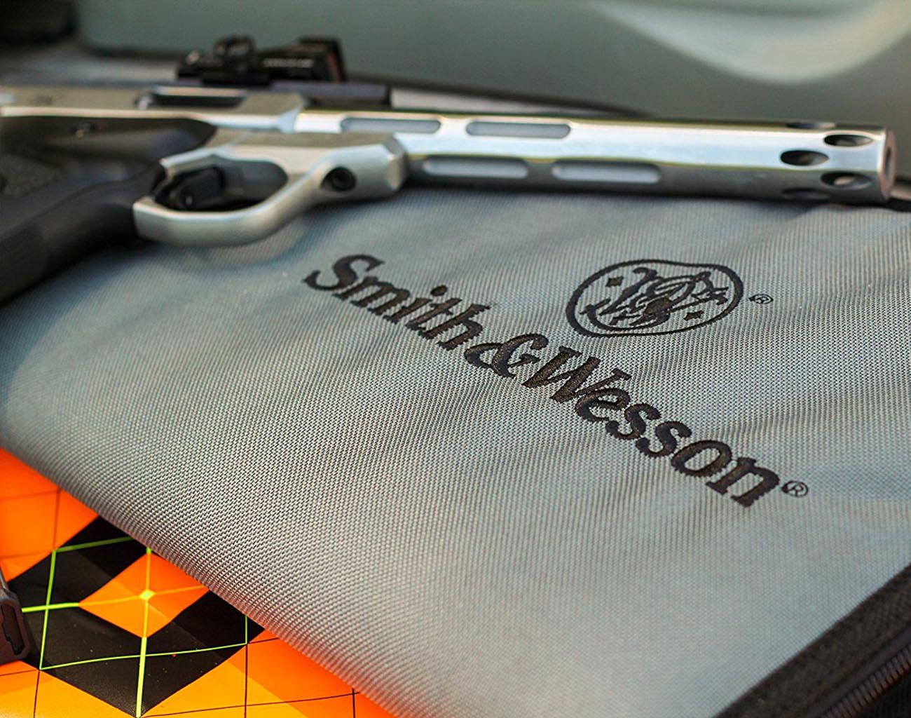 Smith & Wesson Defender Pistol Soft Sided Case - Large