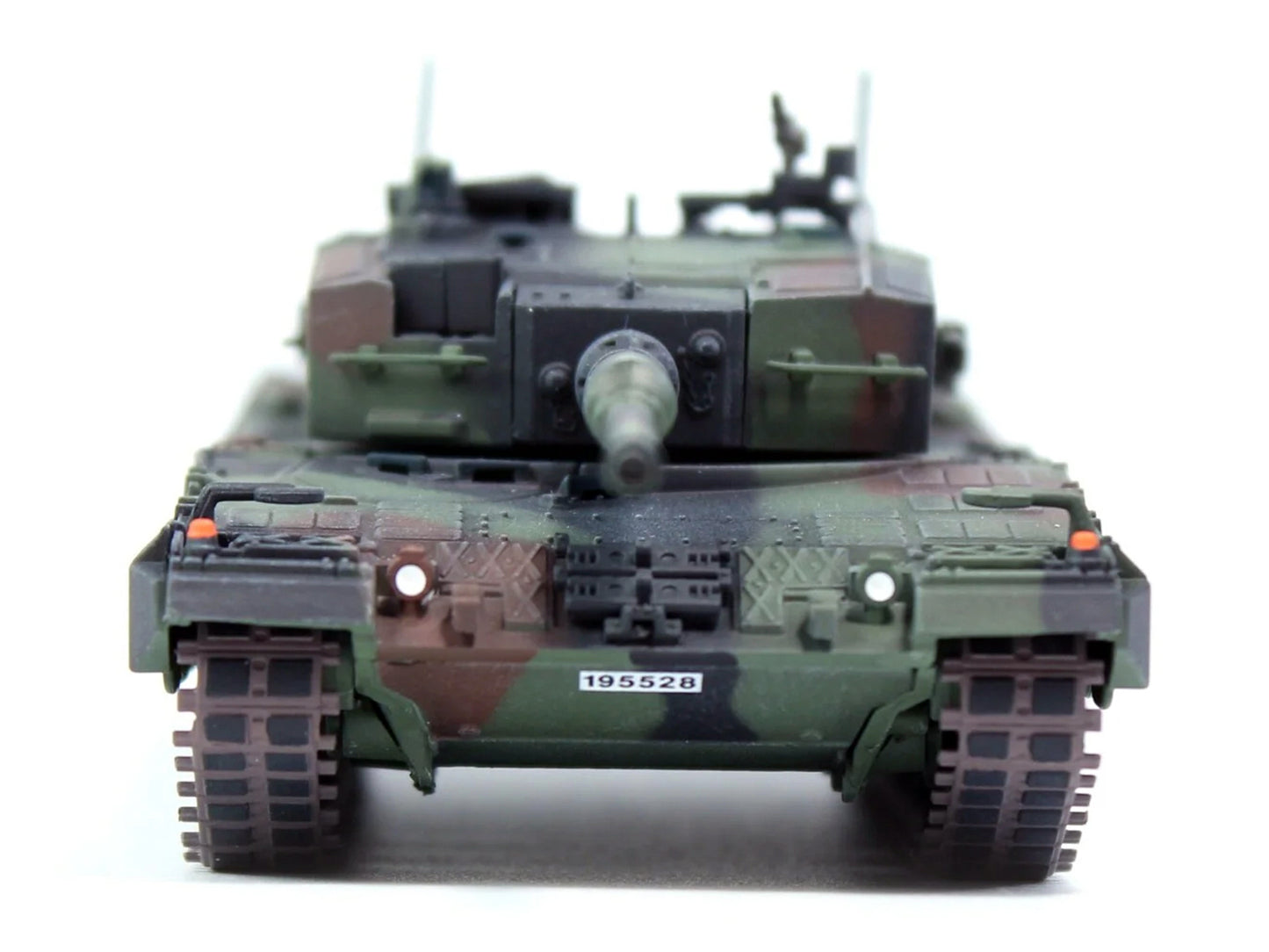 Leopard 2A4 Main Battle Tank "2nd Cavalry Armoured Brigade Turkey-Syria Border" (2016) Turkish Army "Armor Premium" Series 1/72 T&y Diecast Model by Panzerkampf